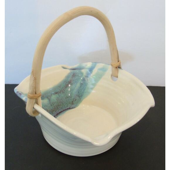 Studio Art Pottery BASKET w/ BAMBOO HANDLE 8" Ocean Sea Blue Cream Artist Signed - Picture 2 of 7